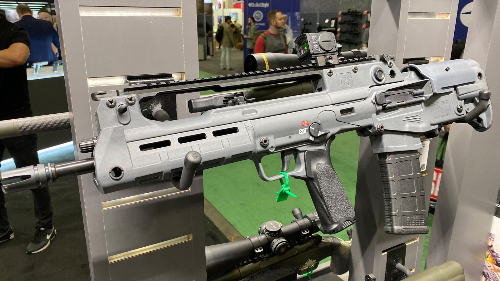 Sprigfield HELLION a snaha prosadit se s konstrukcí bullpup